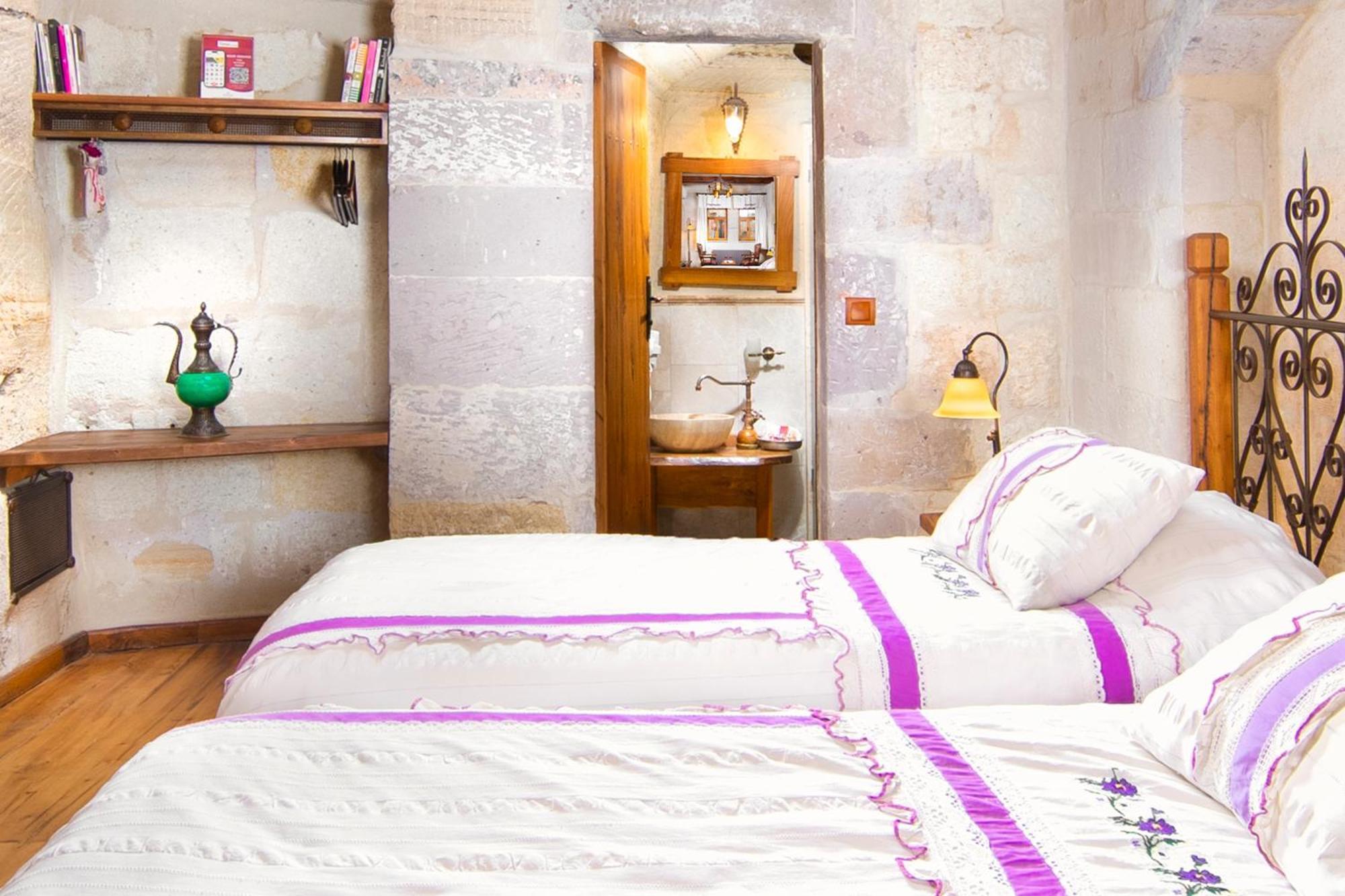 Terra Cave Hotel Гореме Экстерьер фото
