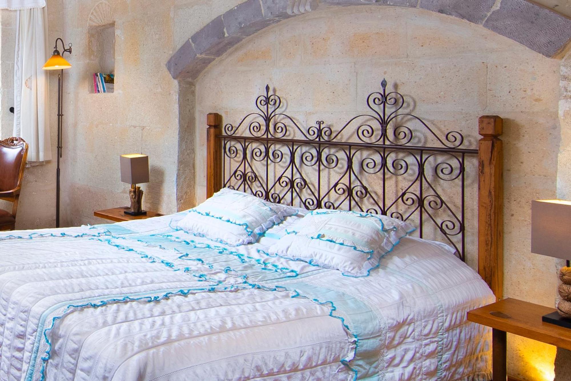 Terra Cave Hotel Гореме Экстерьер фото