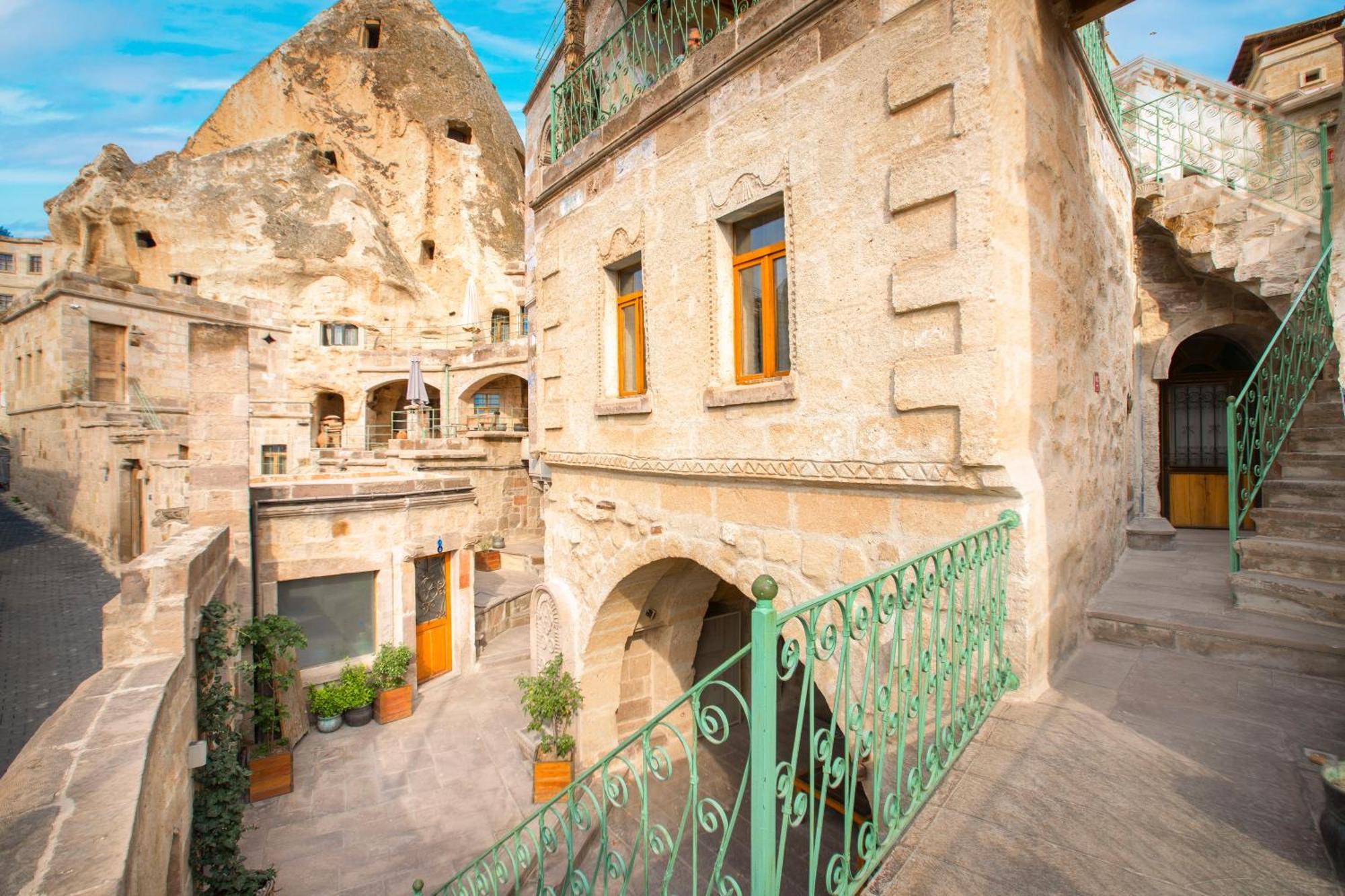 Terra Cave Hotel Гореме Экстерьер фото