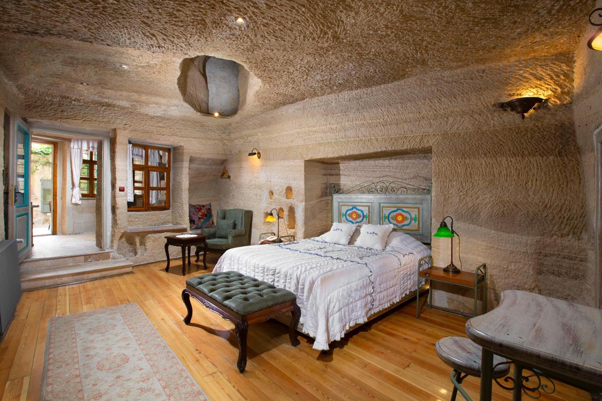 Terra Cave Hotel Гореме Экстерьер фото