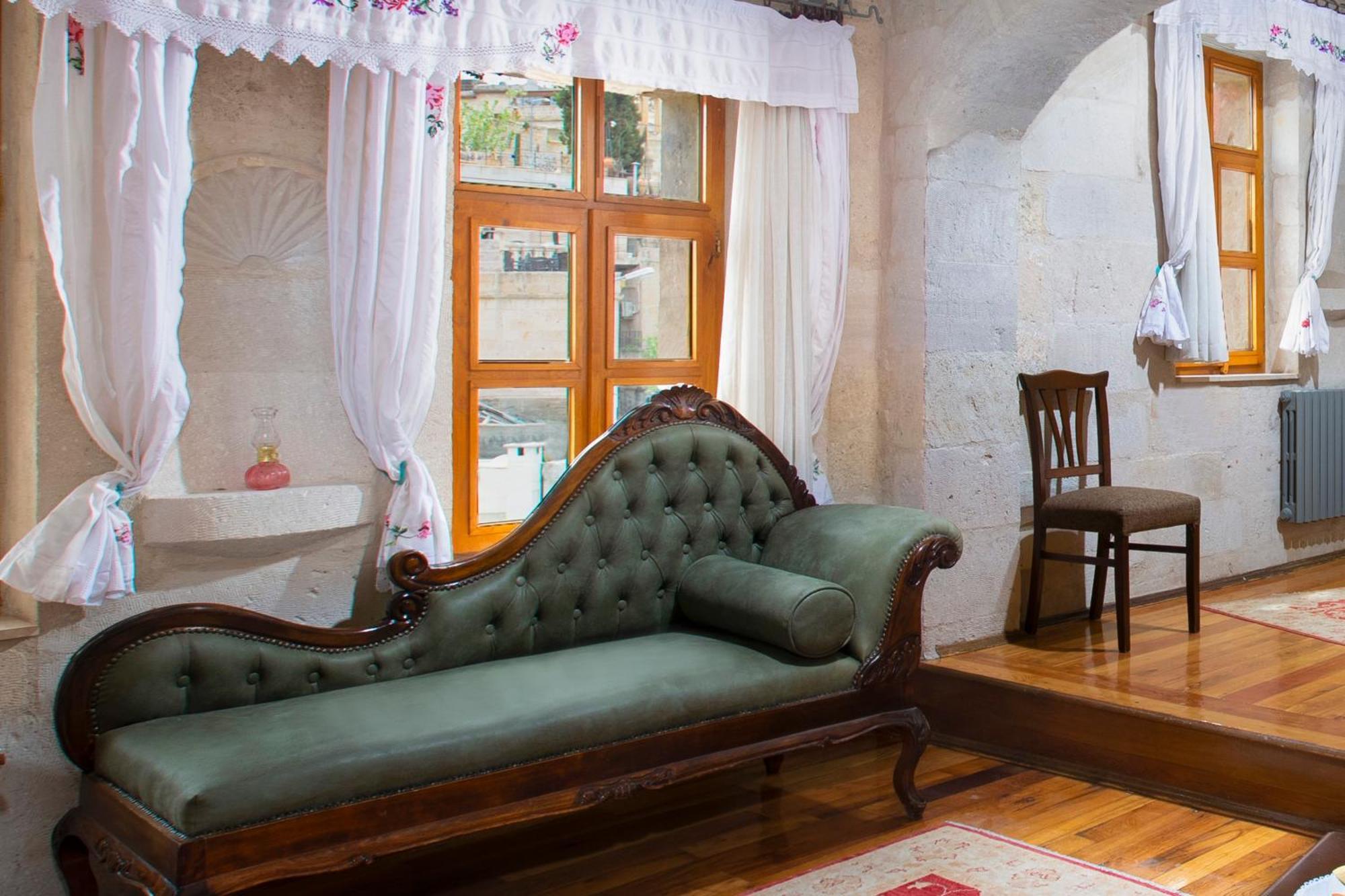 Terra Cave Hotel Гореме Экстерьер фото
