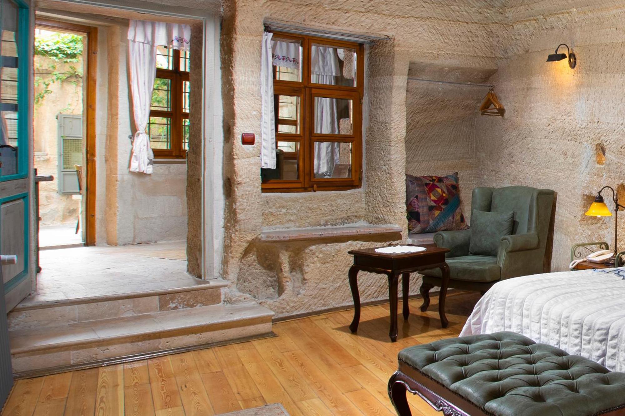 Terra Cave Hotel Гореме Экстерьер фото