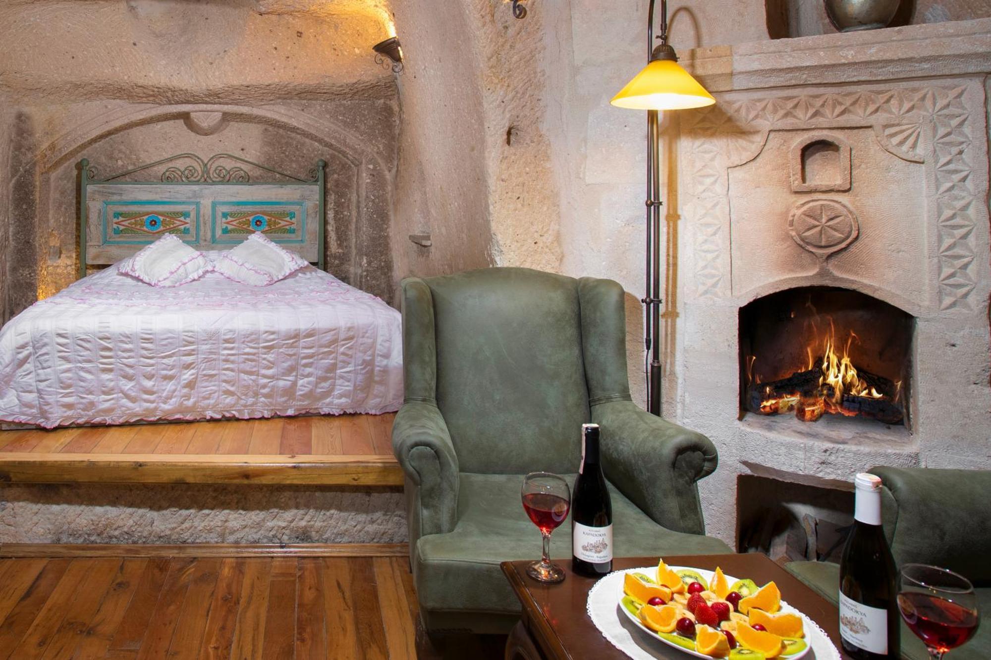Terra Cave Hotel Гореме Экстерьер фото