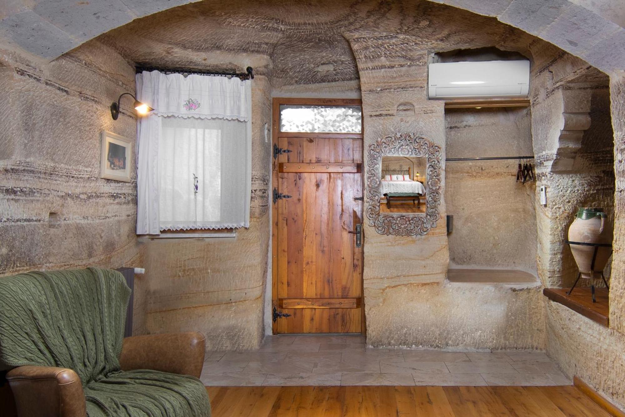 Terra Cave Hotel Гореме Экстерьер фото