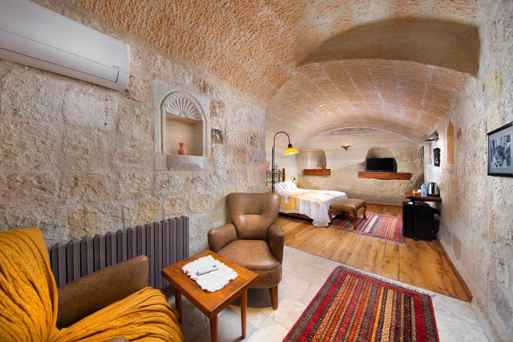 Terra Cave Hotel Гореме Экстерьер фото