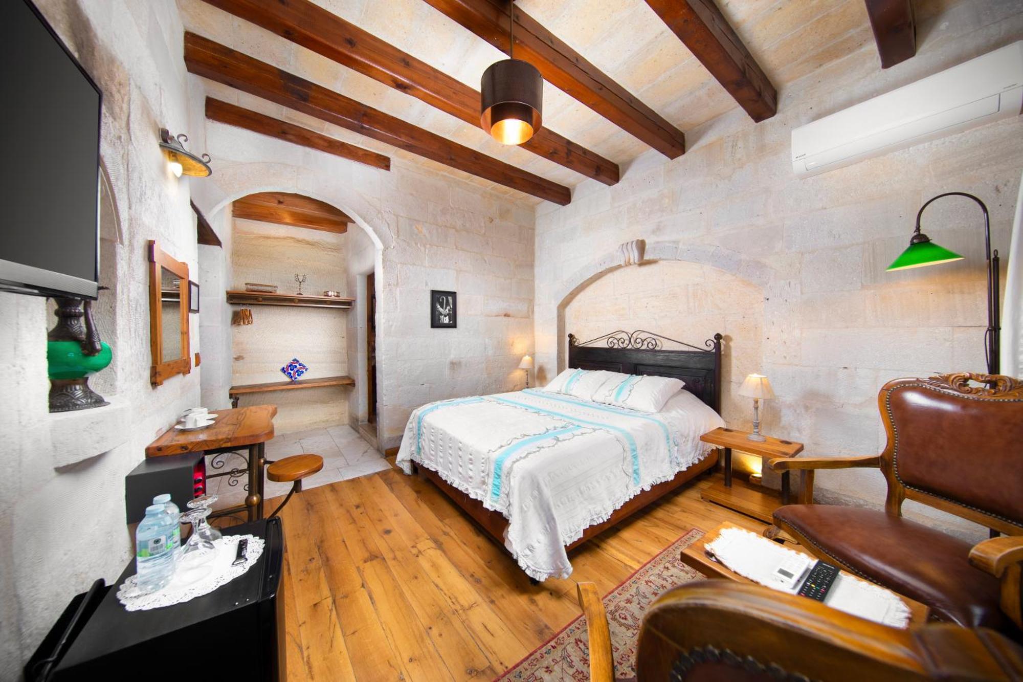 Terra Cave Hotel Гореме Экстерьер фото